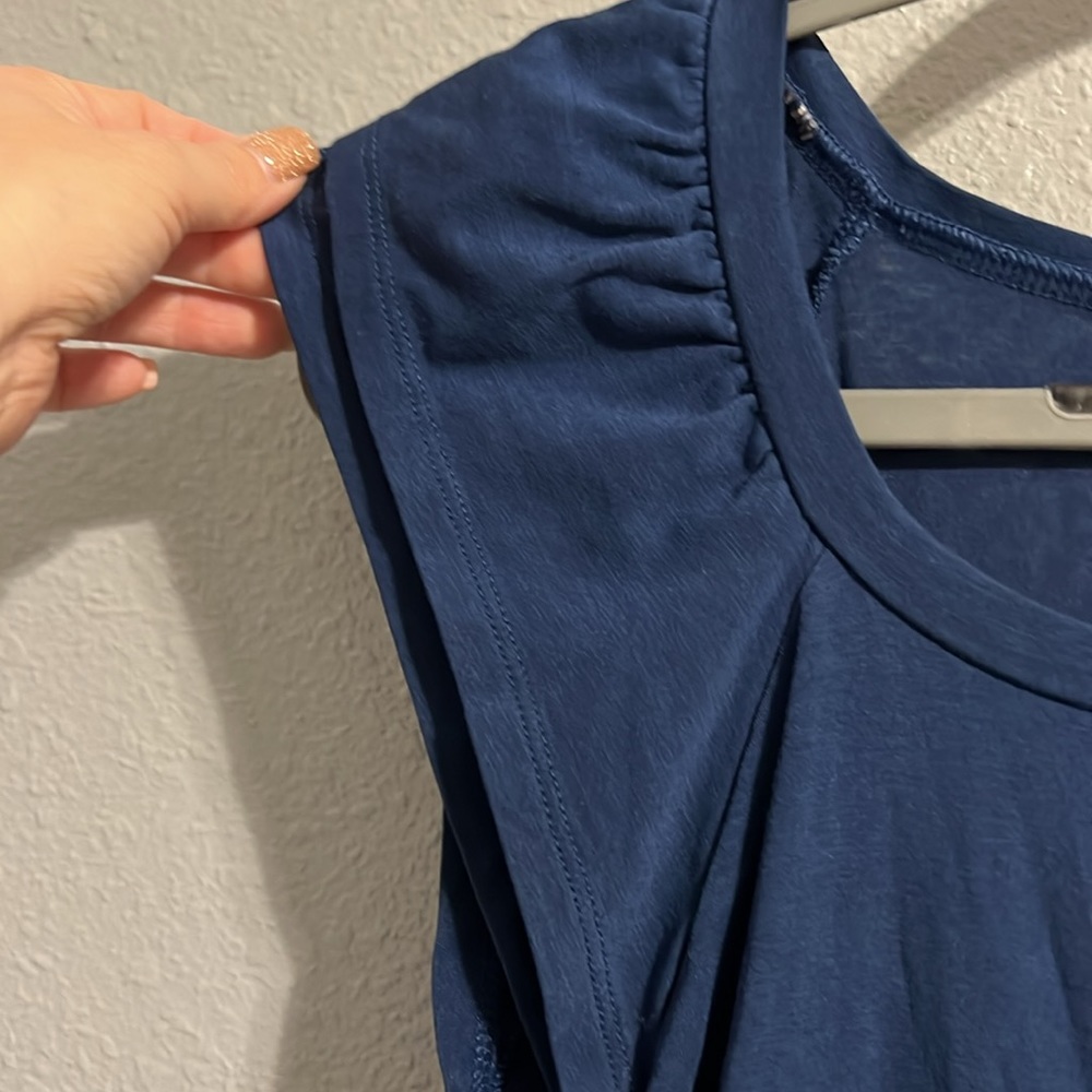 Banana Republic Top Bundle - Picture 8 of 8